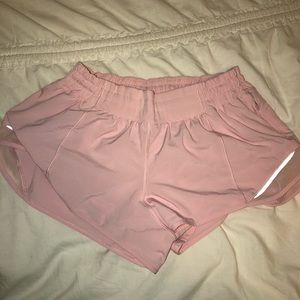 LULULEMON pink gotta hot short